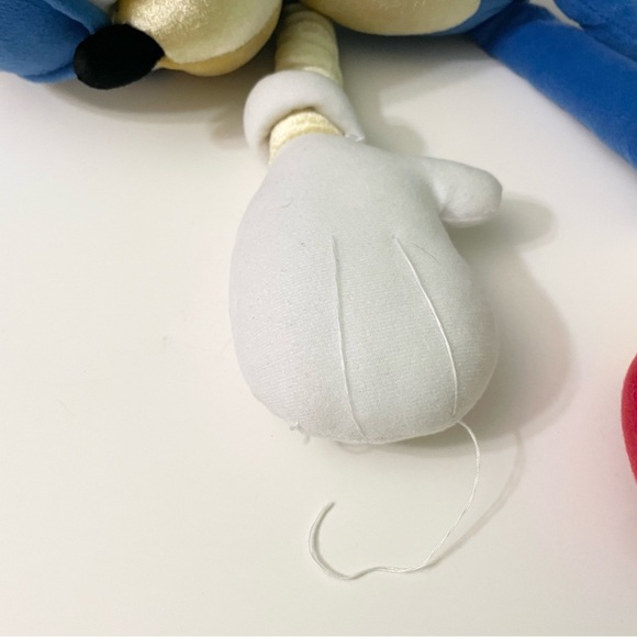 Sonic the Hedgehog Plush 23” Size Stuffed Animal - Picture 4 of 16